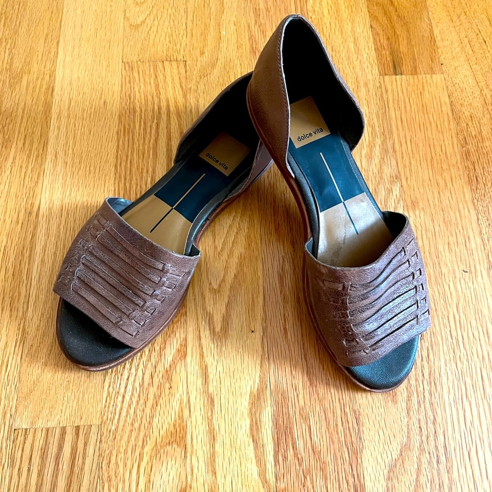 Dolce Vida sandals